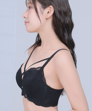 纵横交错的绳子皮带无线 超盛内衣 CHOMORI BRA(R)