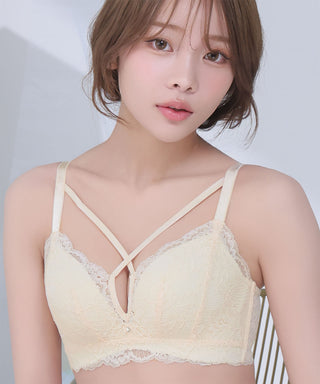 纵横交错的绳子皮带无线 超盛内衣 CHOMORI BRA(R)