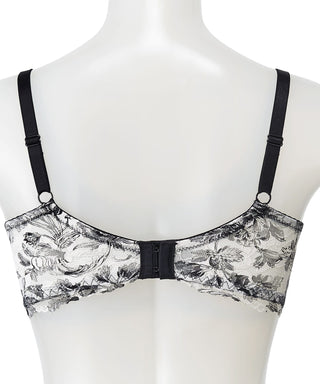Chenon Flueur Chomori Lace-Up Wireless Maximum Boost Bra