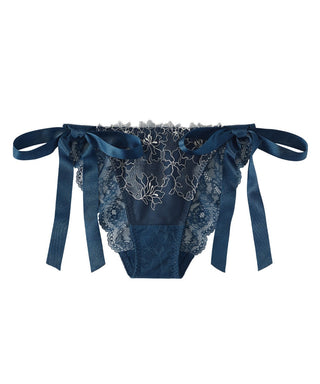 رفع الدانتيل الزهرية