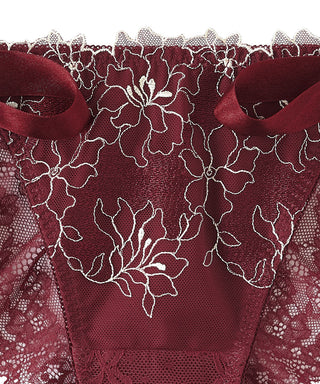 رفع الدانتيل الزهرية