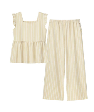 Conjunto superior e inferior con volantes a rayas