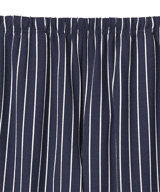 Conjunto superior e inferior con volantes a rayas
