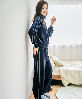 Set de la manga larga e inferior de la manga larga del terciopelo brillante