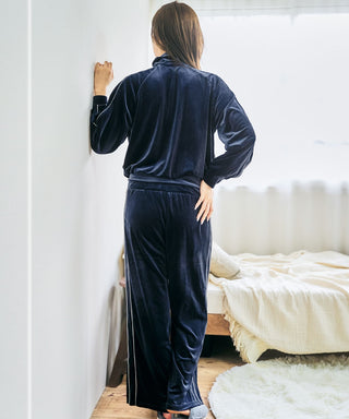 Set de la manga larga e inferior de la manga larga del terciopelo brillante