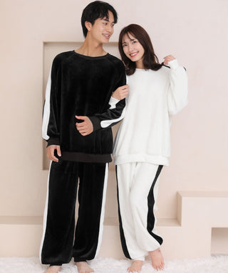 Conjunto de camiseta y pantalón de manga larga de polar con tallaje unisex