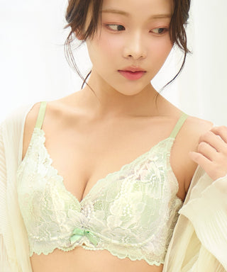 蕾絲交叉高脇邊內衣