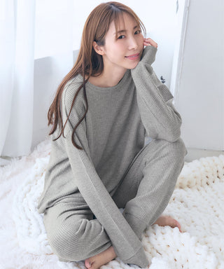 __Conjunto de top y pantalón de tela gofre suave