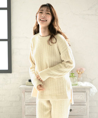 Warm Chenille Knit Top-and-Bottom Set